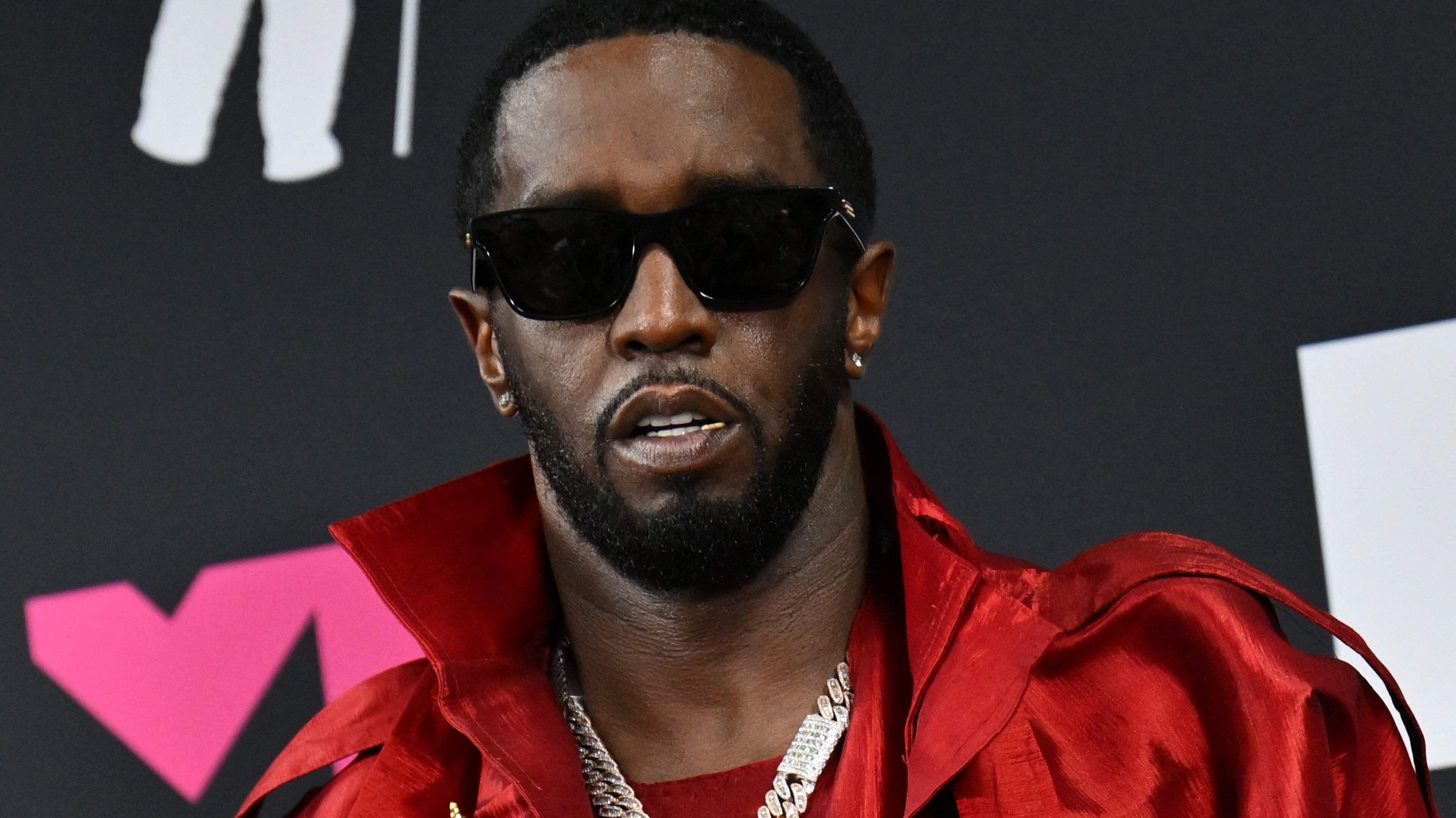 Sean Combs krijgt opnieuw strafvermindering: omstreden rapper komt weer eerder vrij