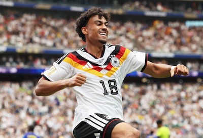 LIVE WK voetbal | Duitsland op weg naar monsterzege op Curaçao, ploeg van Advocaat probeert schade te beperken