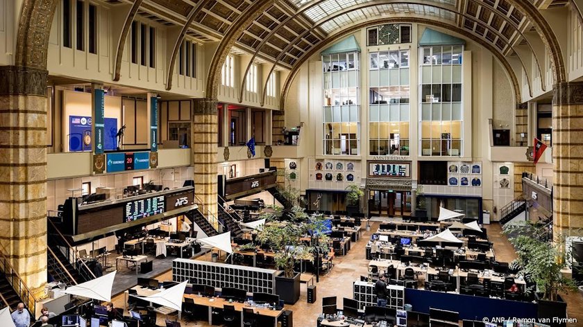 AEX scherpt recordstand aan na hoop op vrede in Midden-Oosten