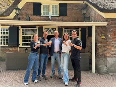 Marc Loomans koopt restaurant De Mispelhoef van zijn vader: ‘Er zitten bloed, zweet en tranen in dit bedrijf’