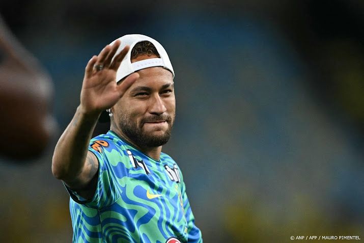 Neymar traint niet mee, mist vrijwel zeker eerste WK-duel