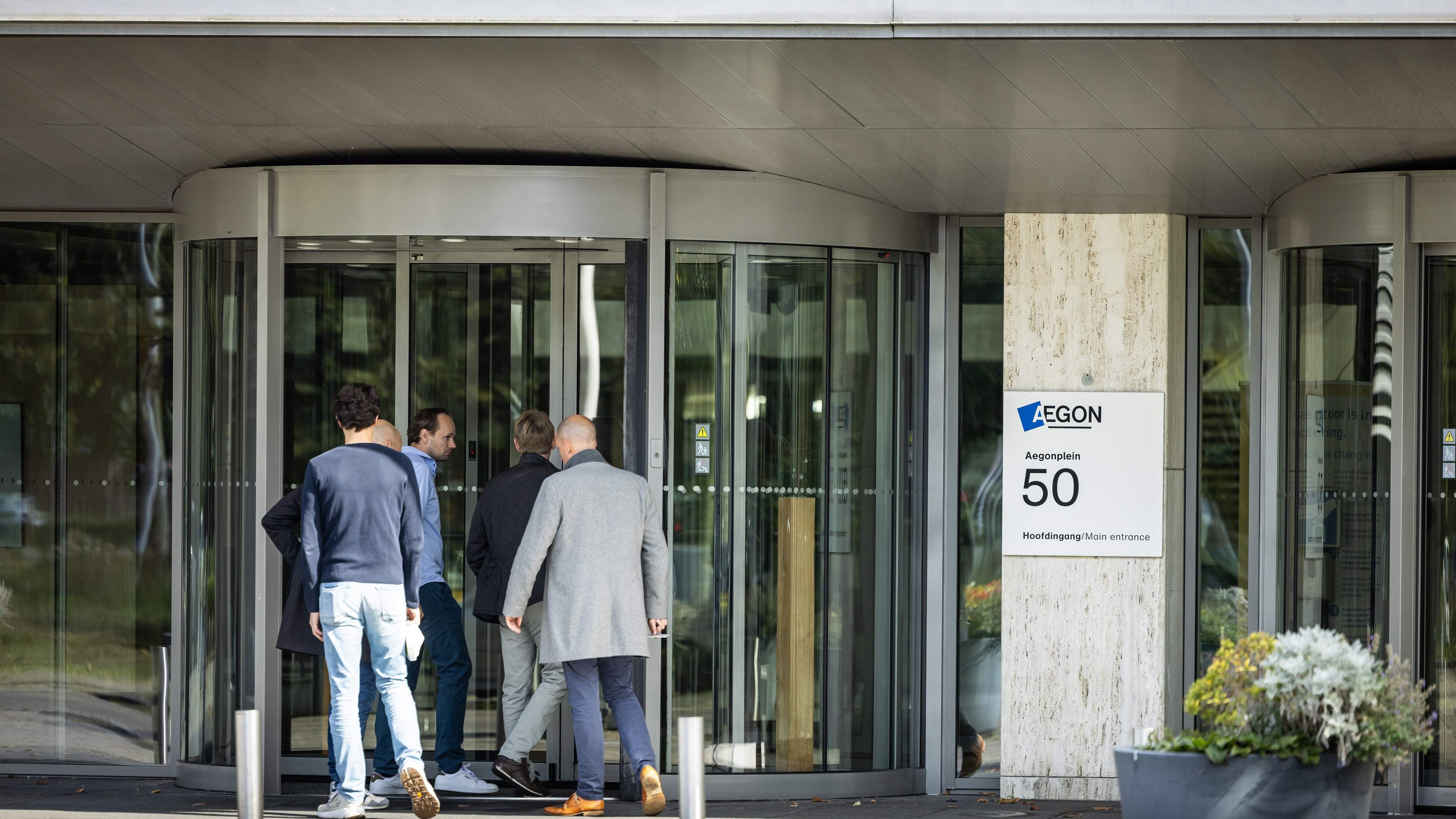 Verzekeraar Aegon verplaatst hoofdkantoor van Schiphol naar New York