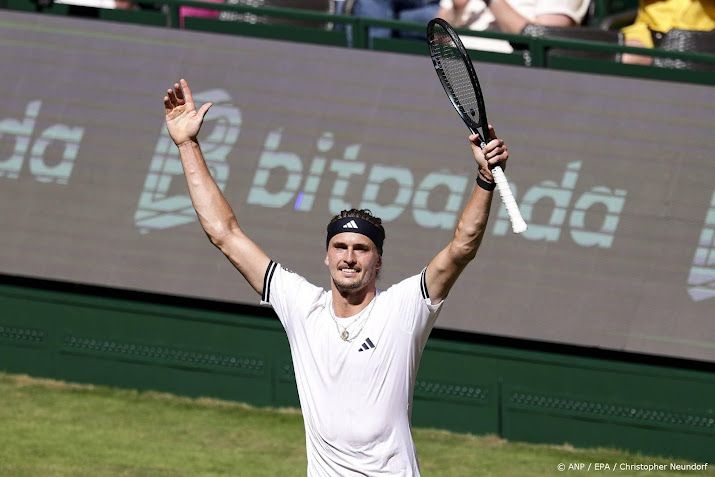 Tennisser Zverev na twee tiebreaks naar halve finales Halle