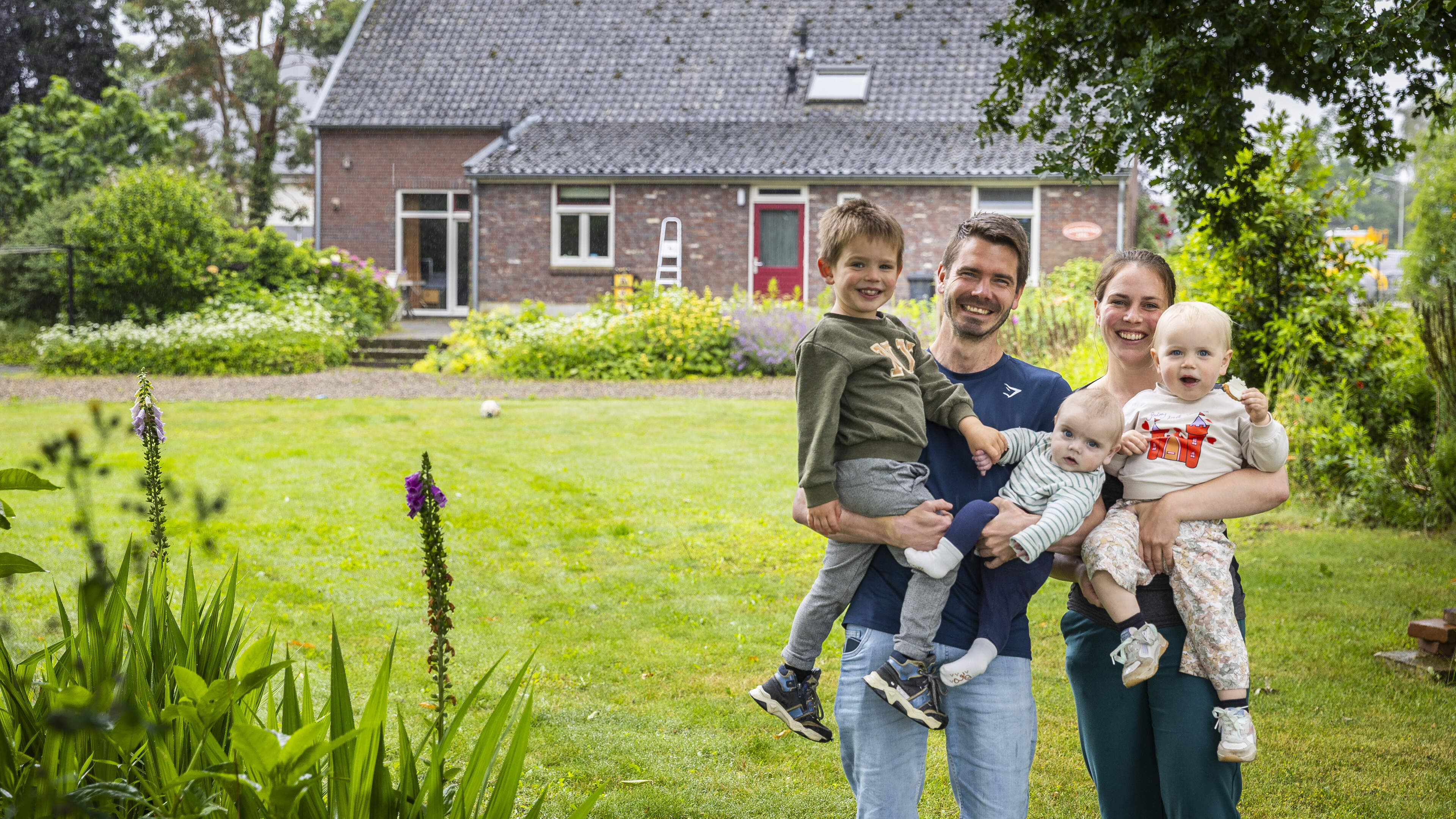 Huizenruil in opkomst, Hanna (35) en Rik (36) uit Baarlo gaan in andermans huis op vakantie: ‘Week of twee weg kost al gauw maandsalaris’