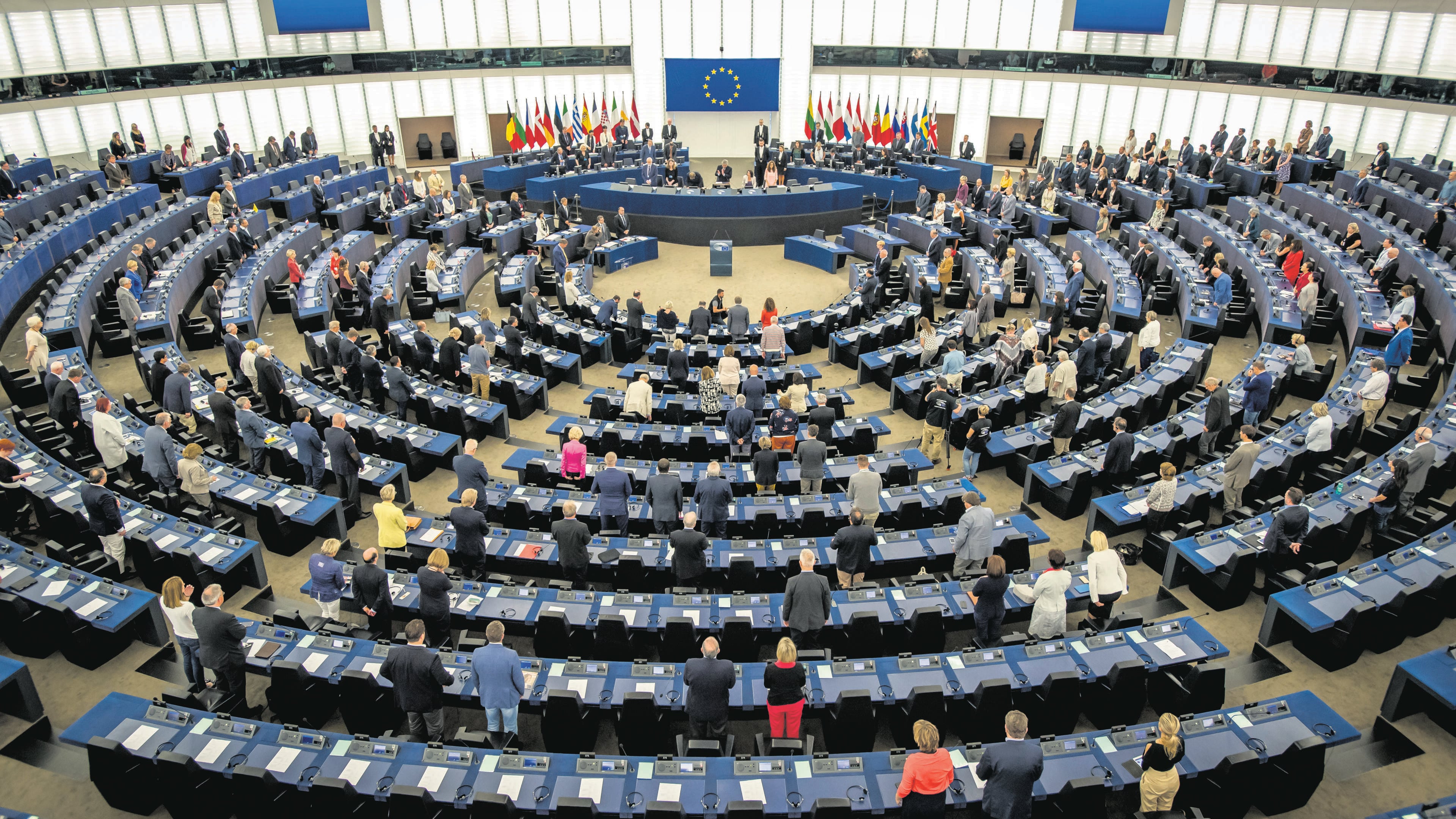 Europarlement akkoord met strenge migratiewet: Nederland mag aan de slag met uitzetcentra buiten Europa