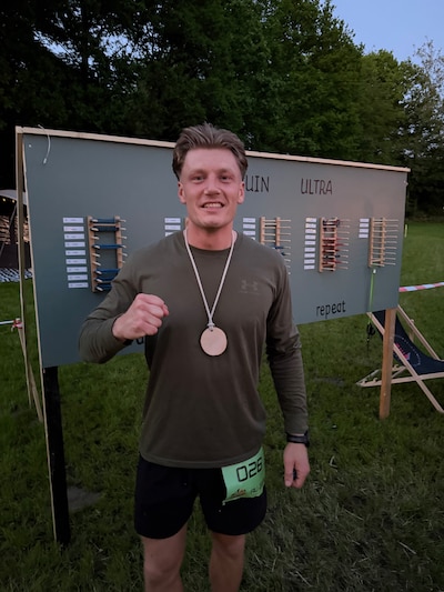 Rowy (28) gaat 100 kilometer rennen voor Tejo-Huis Deurne: ‘Heel warm is wel een dingetje’