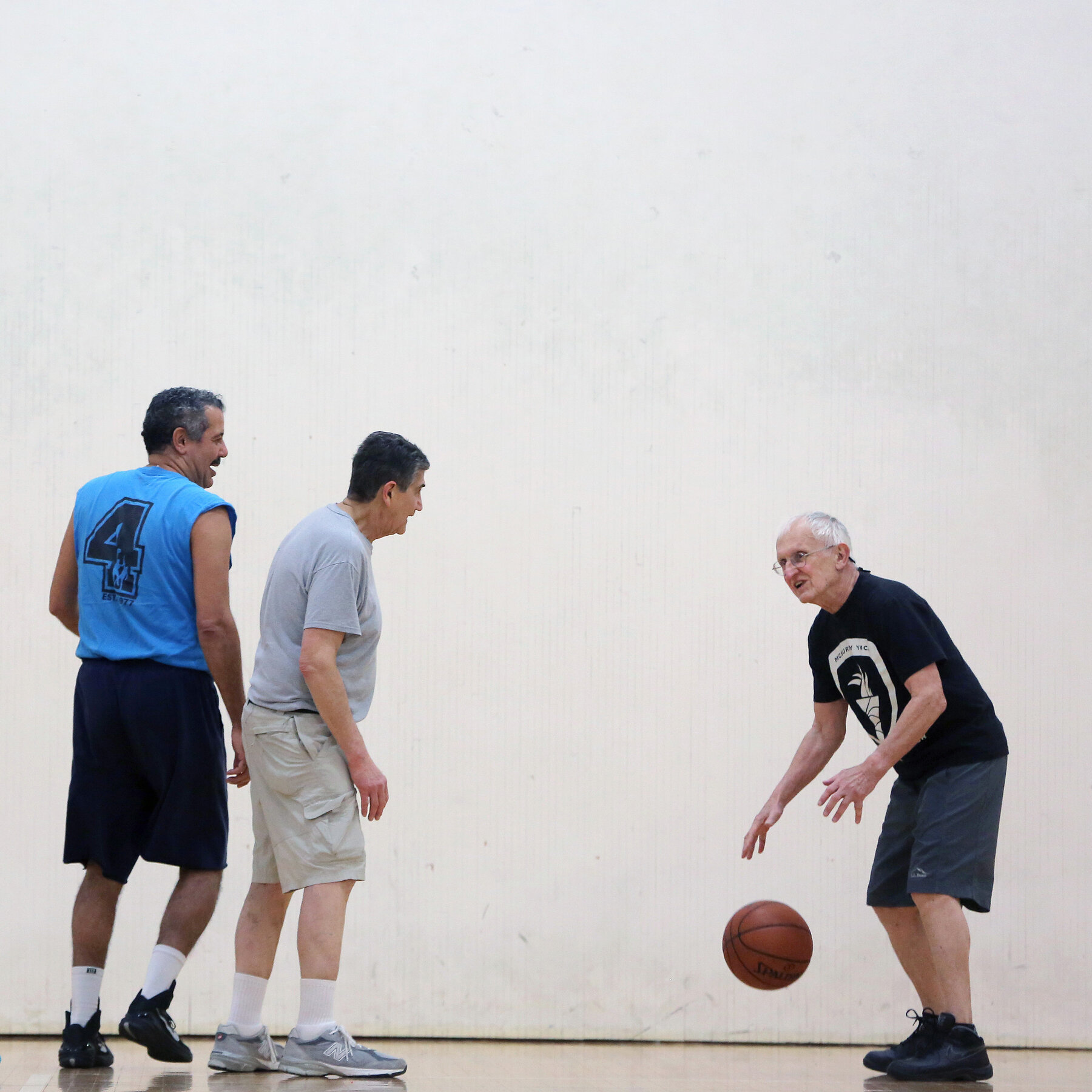 For a Knicks Reporter, Good Basketball Wasn’t Always So Easy to Find