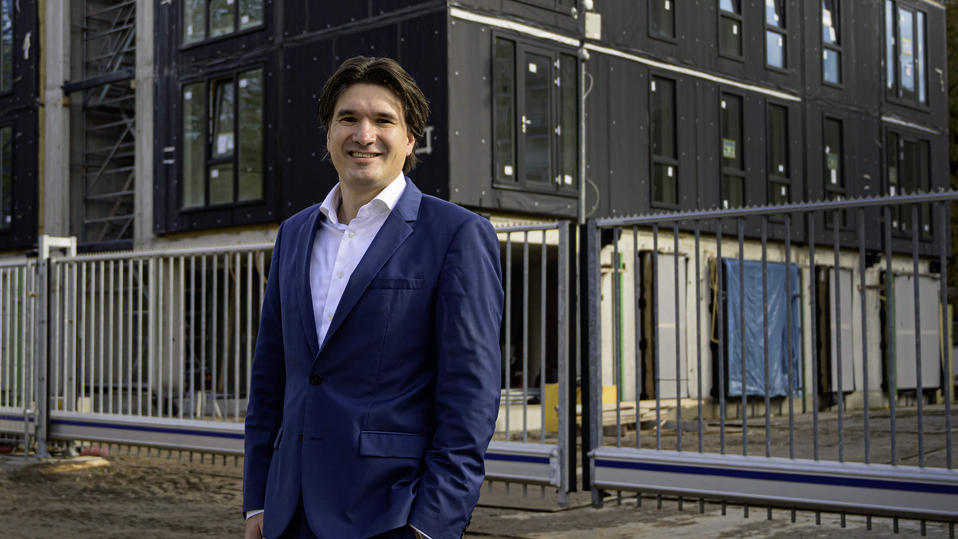 Floor Roduner (PRO) definitief vertrokken als wethouder Haarlem. ’We zien hem vast terug in Den Haag’