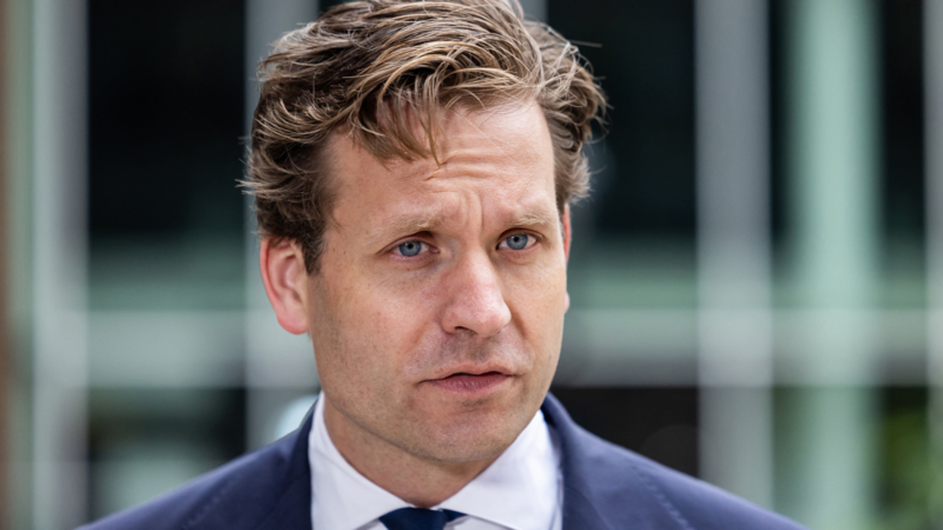 Karremans eerlijk over tijd in studentenkoor: 'Hier had ik schijt aan'