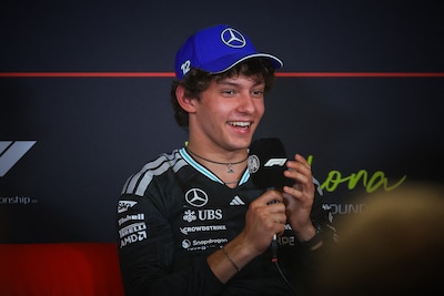 Kimi Antonelli kijkt niet naar stand, Max Verstappen probeert zo veel mogelijk WK-wedstijden te volgen