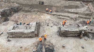 Archeologen doen unieke vondst in Nijmegen: grootste Romeinse badhuis van Nederland opgegraven