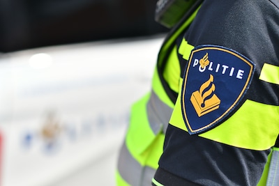 Weer gewelddadige rellen in Wijk bij Duurstede tegen plannen voor noodopvang: ME grijpt hard in