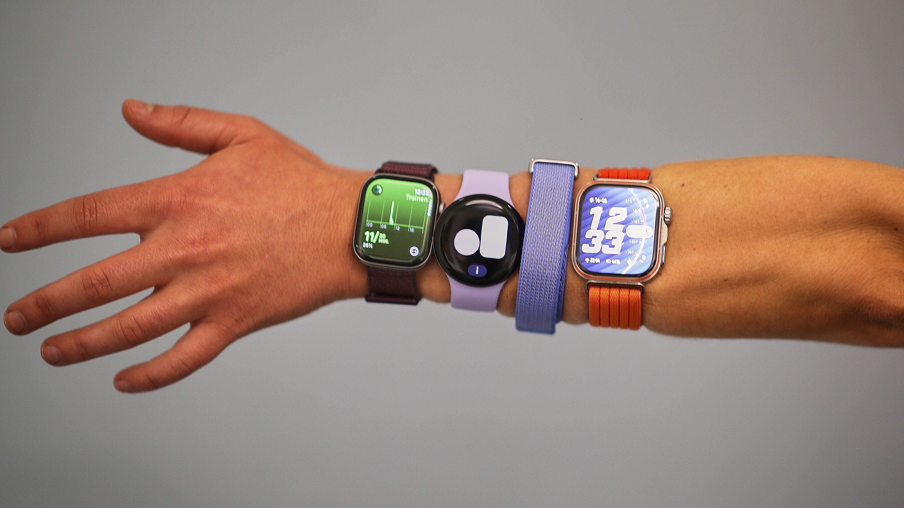 Smartwatches getest: Apple blundert met ’slaapscore meten’, Google doorbreekt stappenteller-obsessie