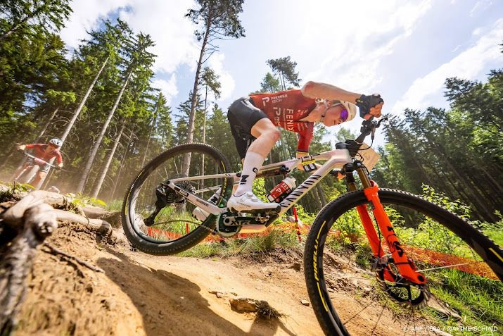 Mountainbikester Pieterse vijfde in korte race in Lenzerheide
