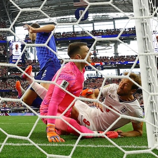 Engeland komt na de rust veel sterker terug uit de kleedkamer en verslaat Kroatië met 4-2