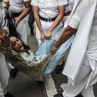 Ongeldig verklaard toelatingsexamen voor geneeskunde leidt tot zelfdodingen in India