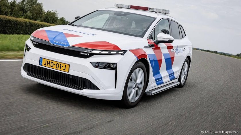 Arrestaties en ME in actie bij rellen in Wijk bij Duurstede