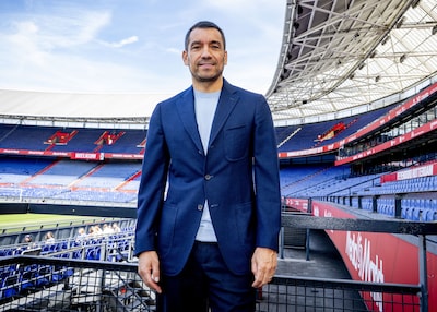 Gentleman Gio is terug bij Feyenoord, met een twinkeling in de ogen en een loodzware missie: ‘Ik was wel verrast’