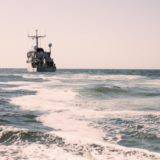Irans afsluiten Straat van Hormuz toont scheepvaart als geopolitiek wapen, zegt reders