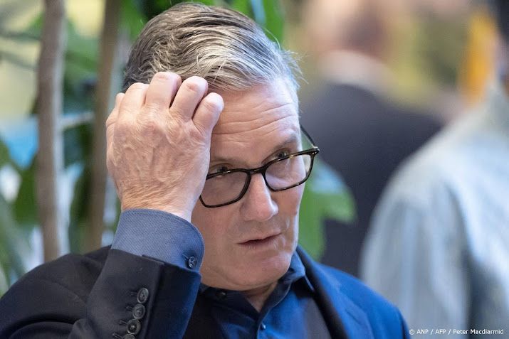 Times: premier Starmer neemt dit weekend besluit over aftreden