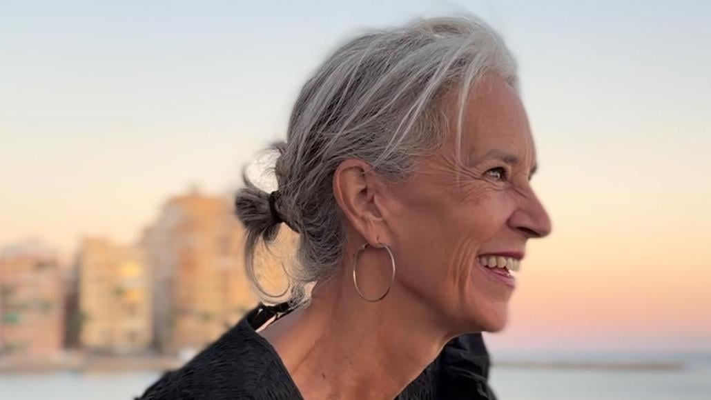 Wendy (53) woont in Spanje: ’Moeilijk om leuke vrouwenschoenen in maat 44 te vinden’