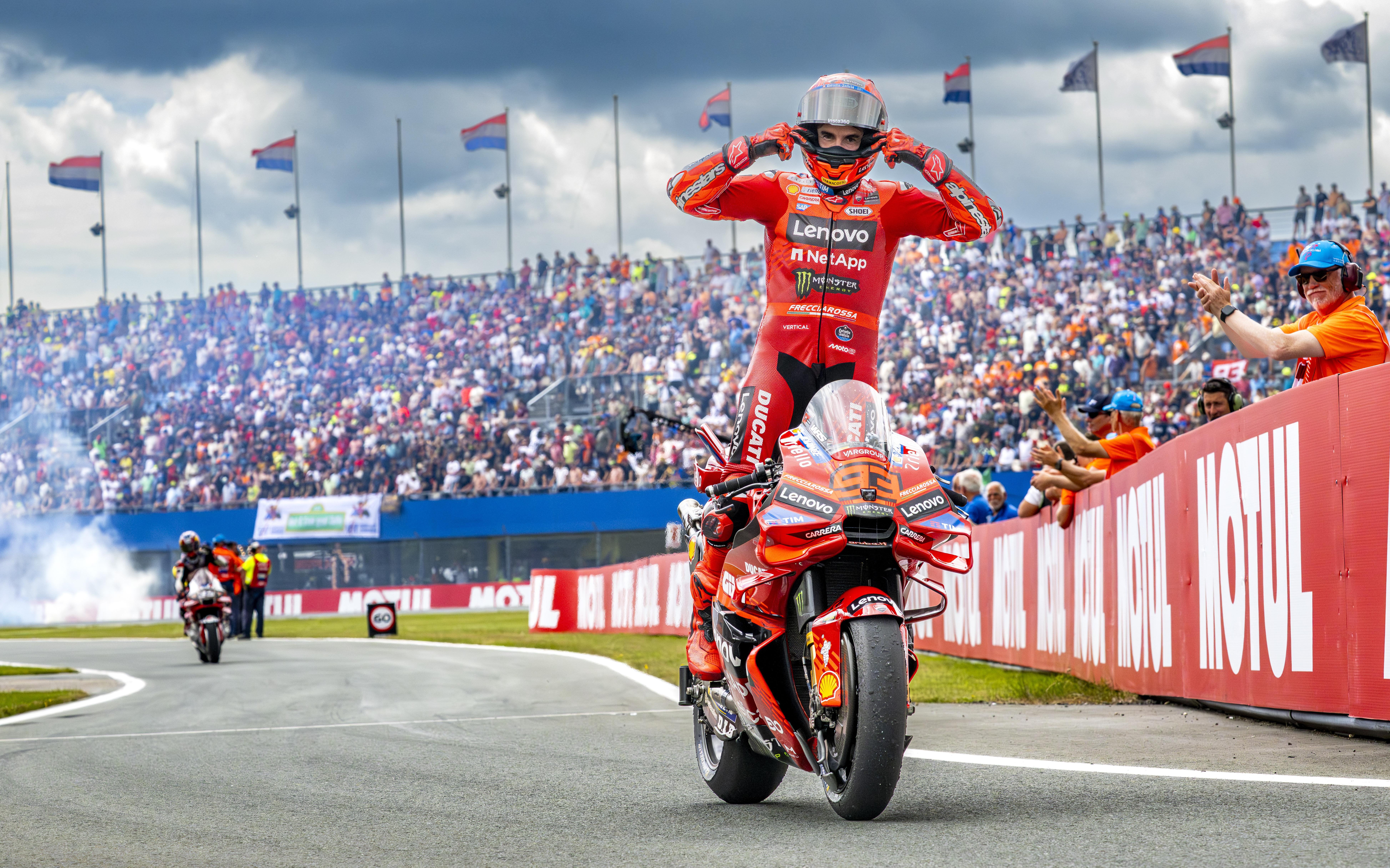 TT-fans opgelet! Zondag publiceren we een speciale digitale krant vol verhalen over het motorspektakel