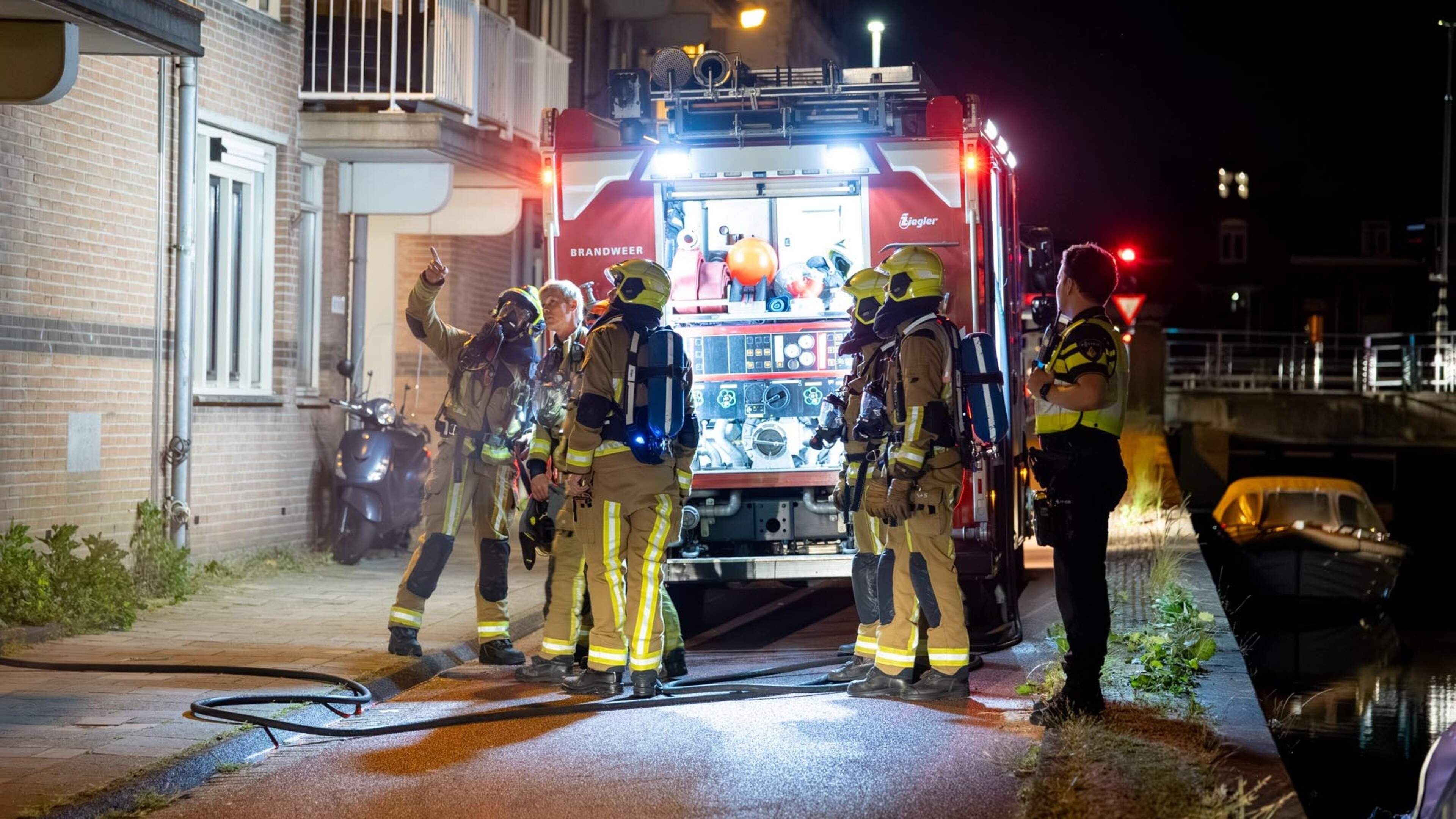 Schade in woning na brand met veel rook in Haarlem