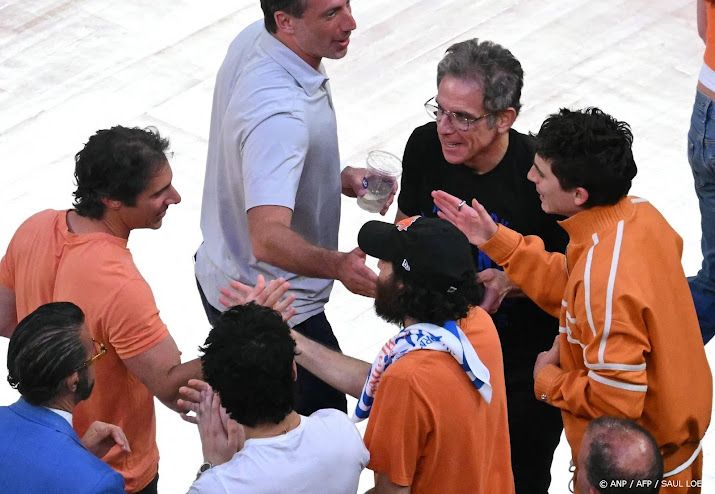 Cardi B, Timothée Chalamet en Ben Stiller vieren Knicks-zege