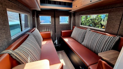 Loungen in de camper: zo verrassend kan modern kamperen zijn