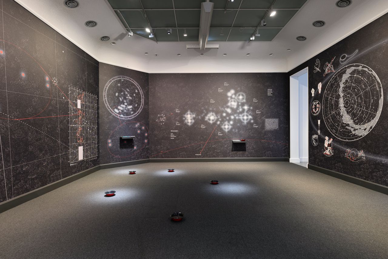 Nieuwe collectiepresentatie Van Abbemuseum: speelse en associatieve tocht door elf zalen