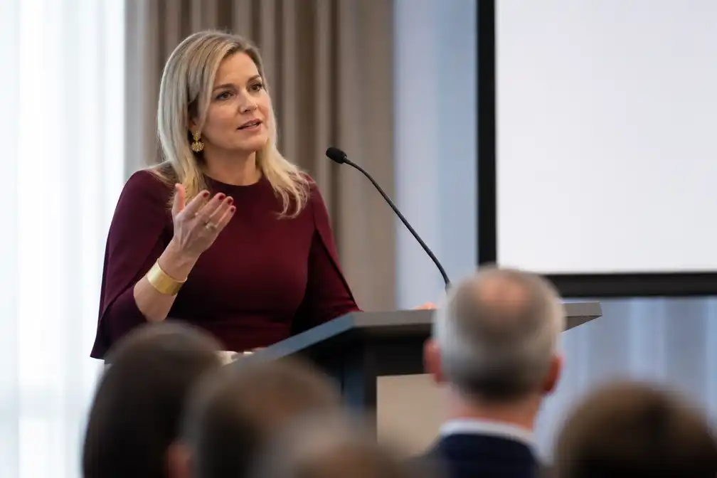 Koningin Máxima promoot werkgeverssparen in Londen als VN-pleitbezorger