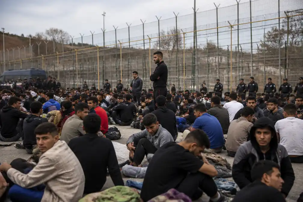 Extreemrechts roept op tot uitzetting migranten in Ceuta