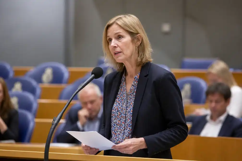 Gasvoorraad nu helft van normale wintervraag, zegt minister