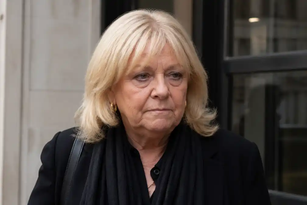 Misdaadauteur Lynda La Plante krijgt zes maanden rijverbod
