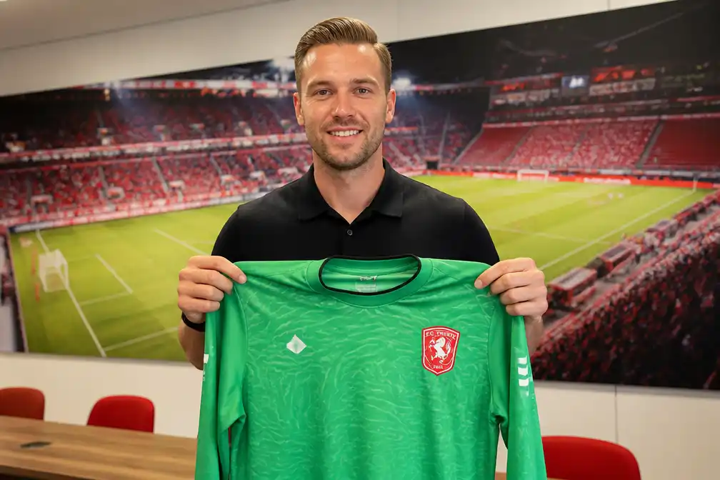 FC Twente haalt doelman Joël Drommel terug van PSV voor vier seizoenen