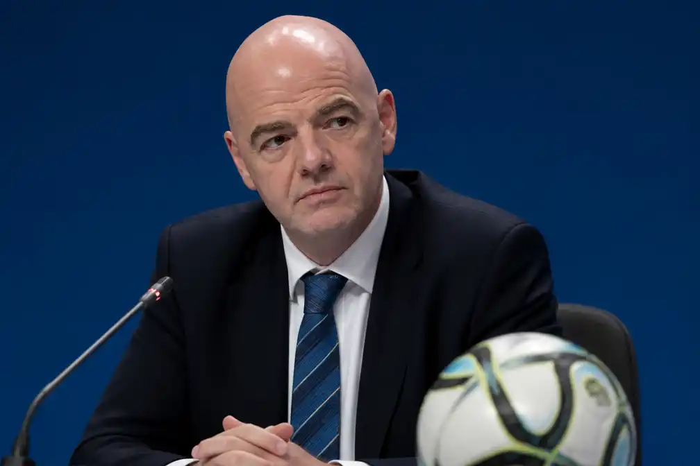 FIFA-voorzitter Infantino in crisisoverleg in Marokko over geschrapt plan