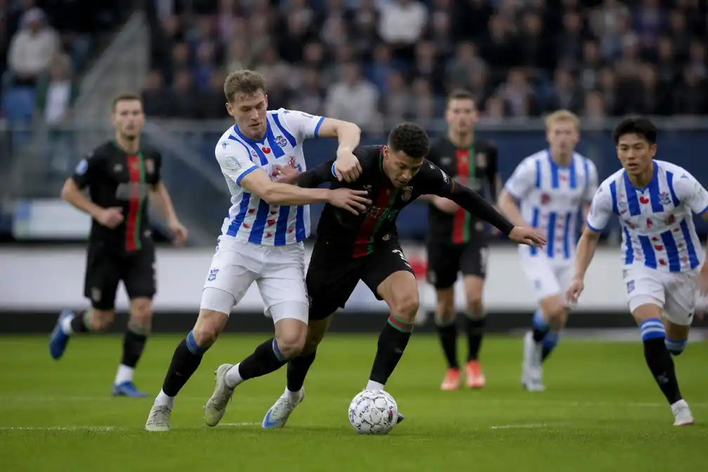 Degradatiestrijd belooft vuurwerk in VriendenLoterij Eredivisie