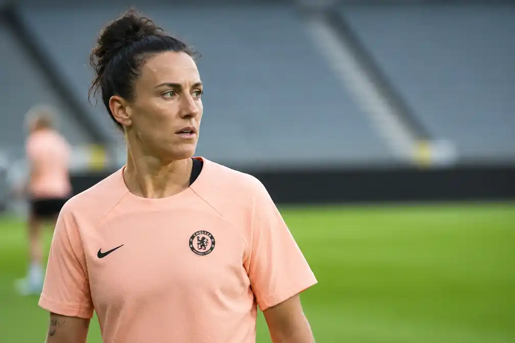 Lucy Bronze steunt boycot Europese speelsters van FIFA-competities