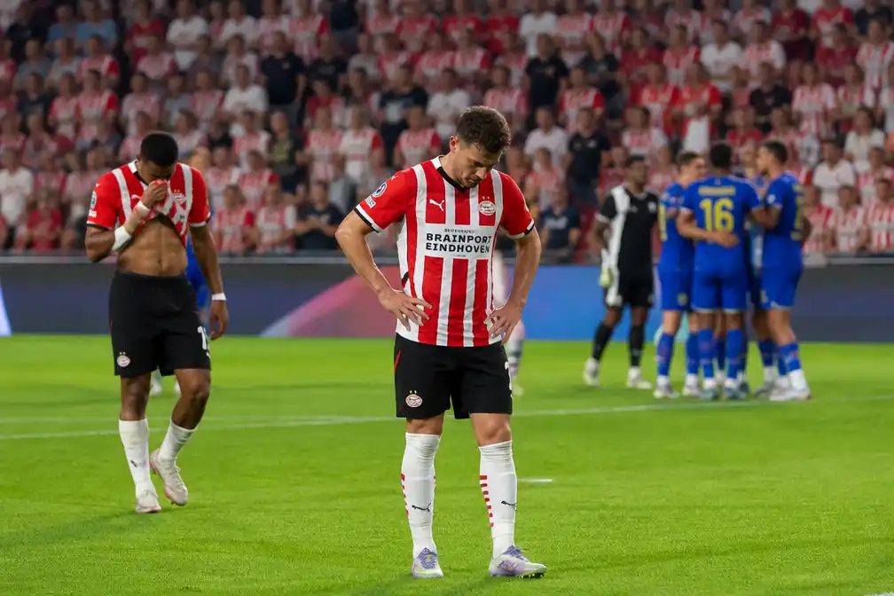 PSV opent eredivisie thuis tegen Fortuna na nederlaag in Johan Cruijff Schaal
