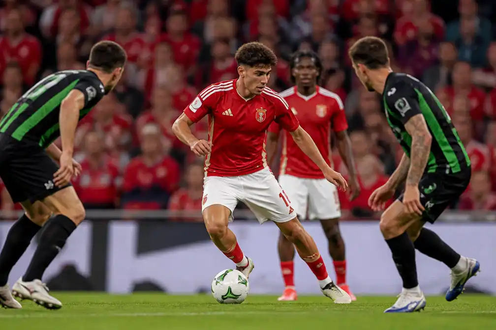 Standard opent seizoen op Sclessin tegen Cercle Brugge