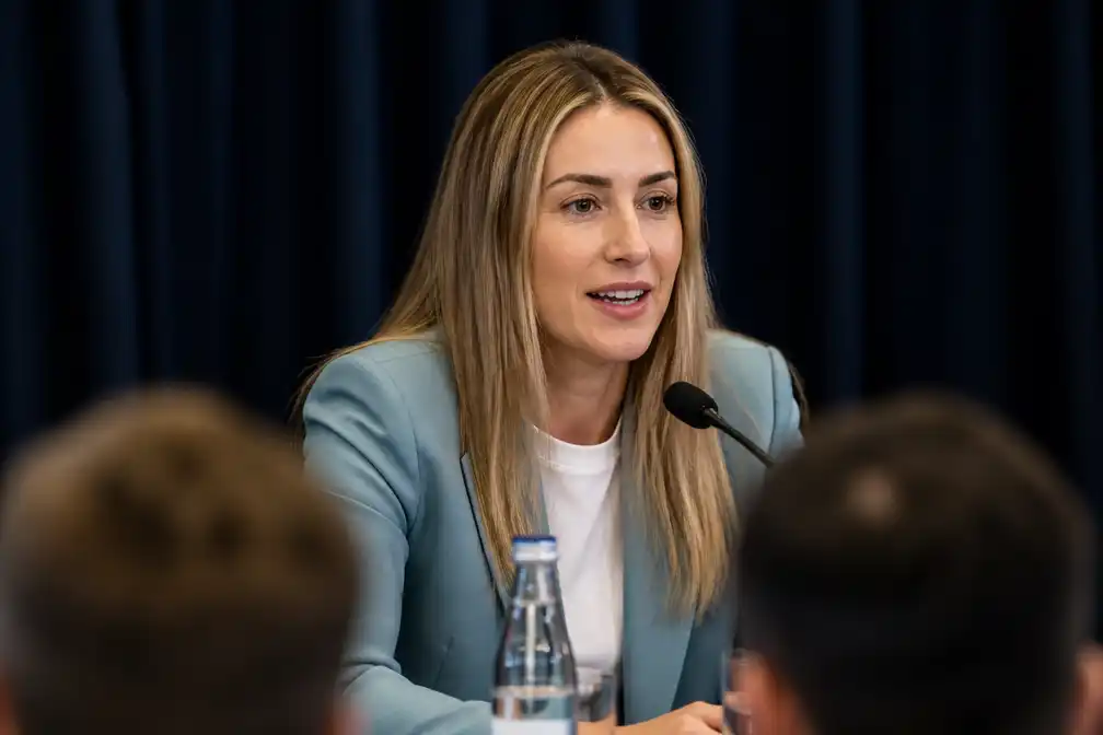 Putellas voorgesteld bij London City Lionesses in recordtransfer WSL
