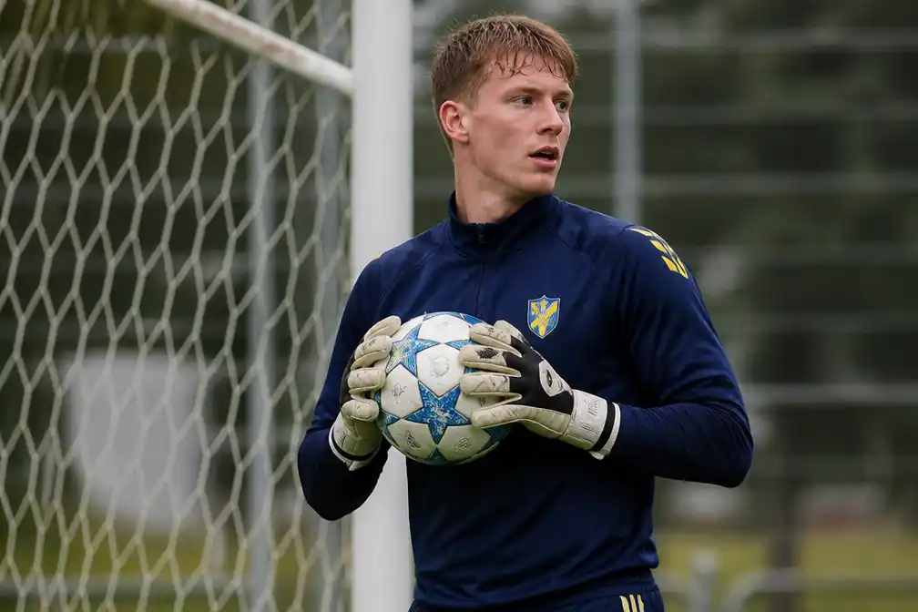 PSV-huurling Niek Schiks (22) eerste doelman bij RKC