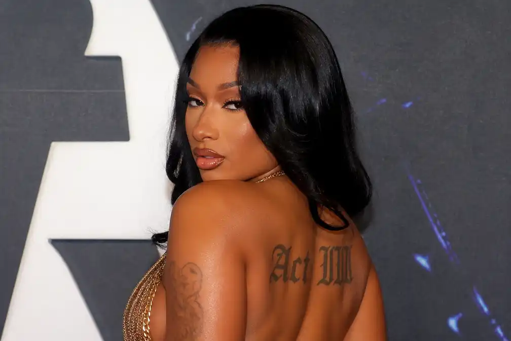 Megan Thee Stallion hint met Instagram-post 'Act III' op nieuw album