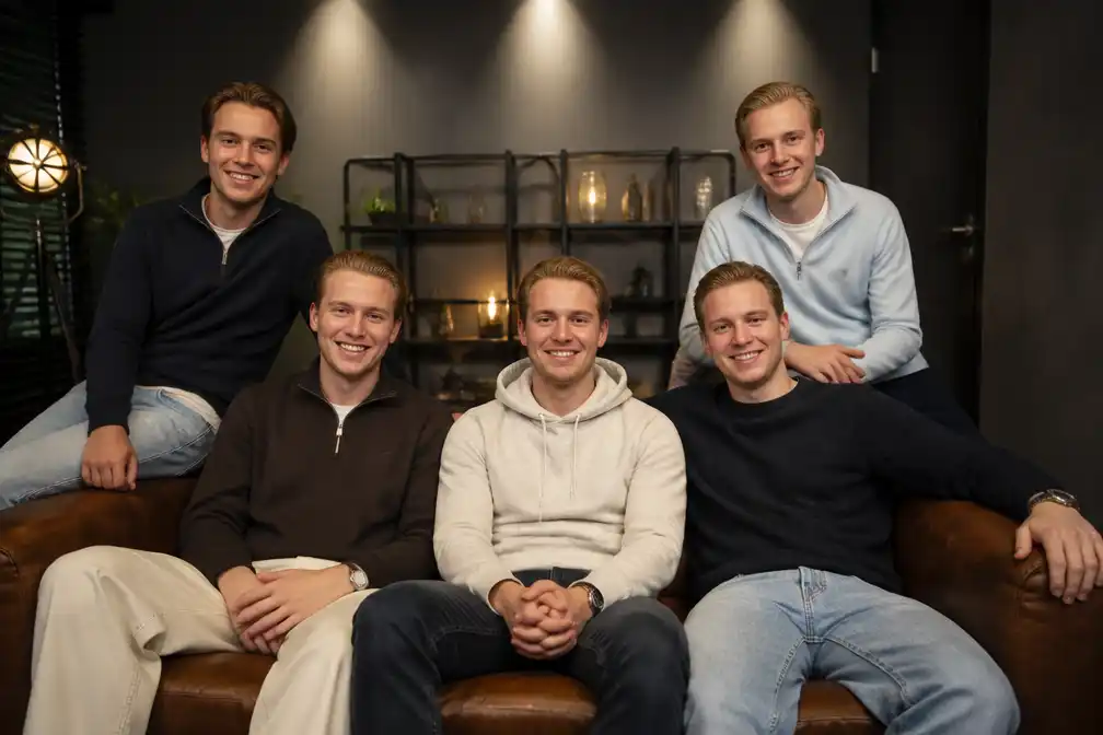 Bankzitters tekenen driejarige deal met Videoland voor eigen programma's