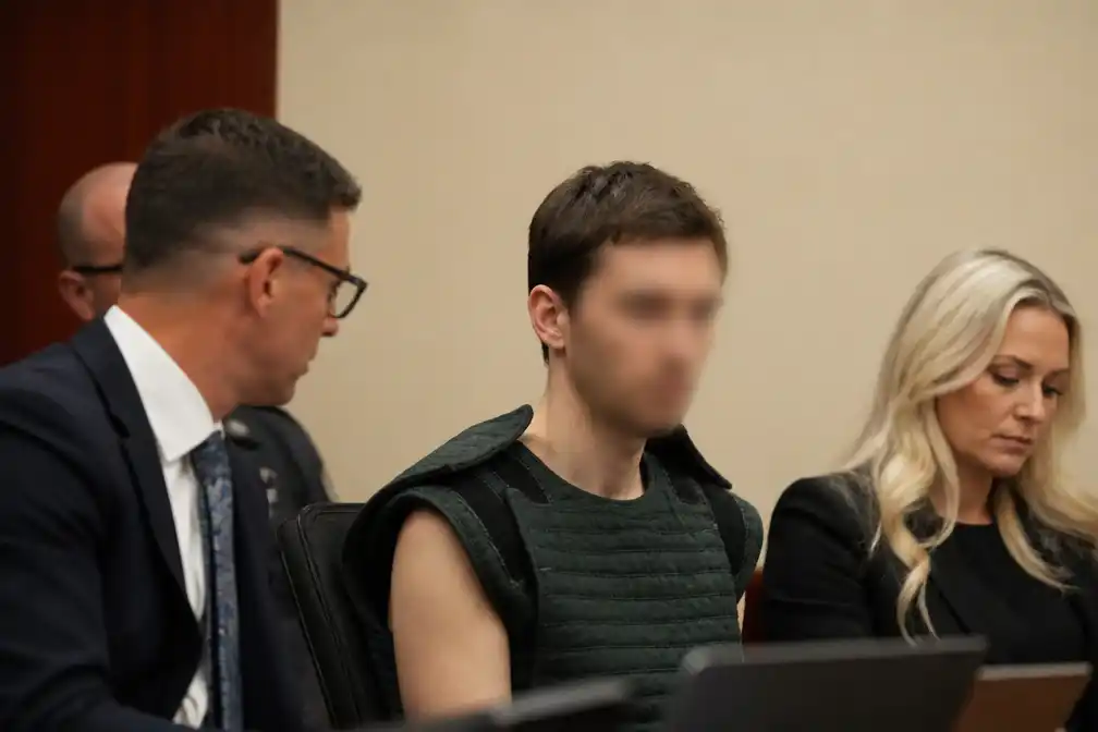 Advocaat Tyler Robinson wil doodstraf van tafel in zaak dood Charlie Kirk