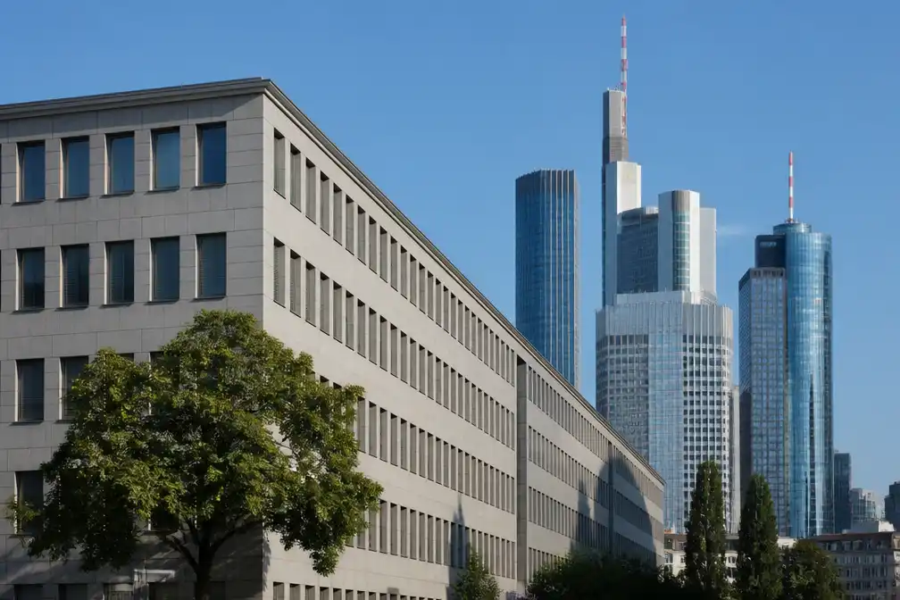 Bundesbank start zoektocht naar nieuw hoofdkantoor in Frankfurt
