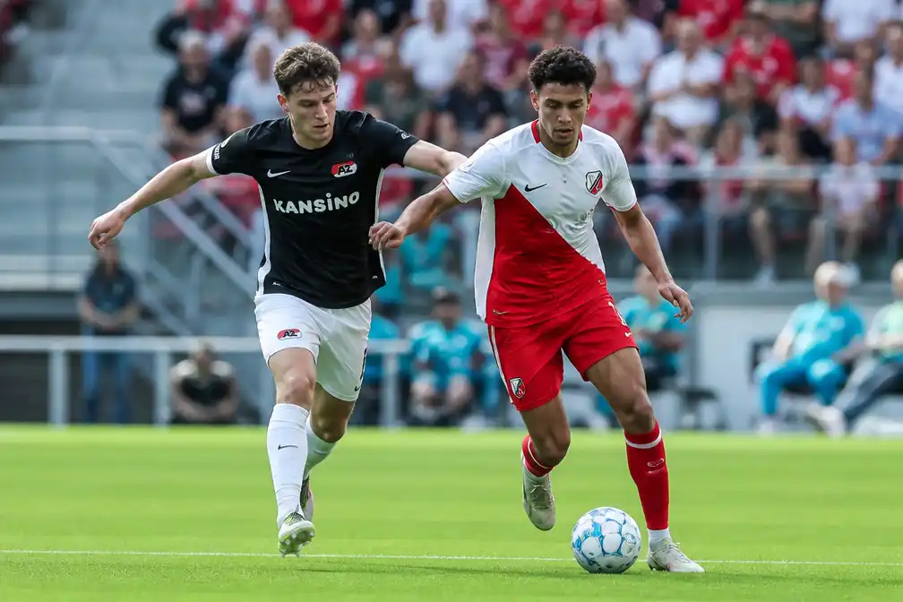 AZ gaat bij FC Utrecht op jacht naar derde prijs van seizoen