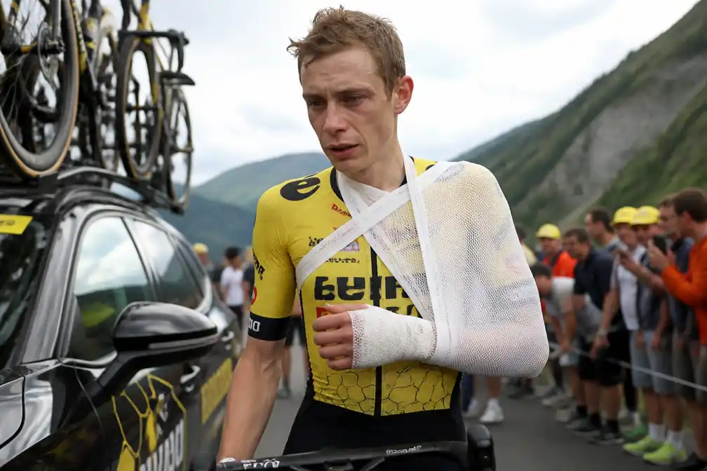 Vingegaard seizoen voorbij na sleutelbeenbreuk in Tour de France