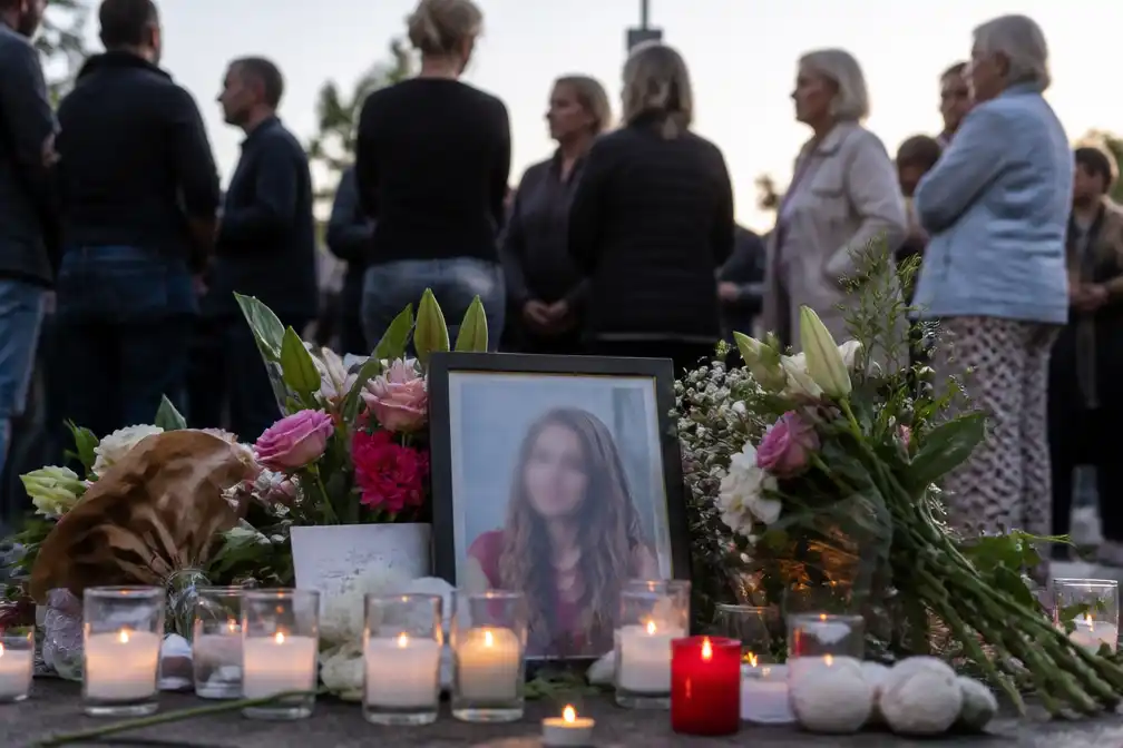 Abcoude herdenkt 17-jarige Lisa een jaar na dood in Amsterdam