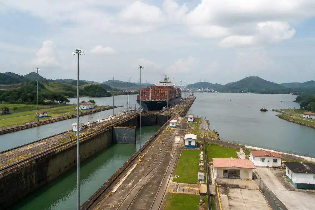 Panamakanaal beperkt dagelijkse scheepvaart in september om El Niño-droogte